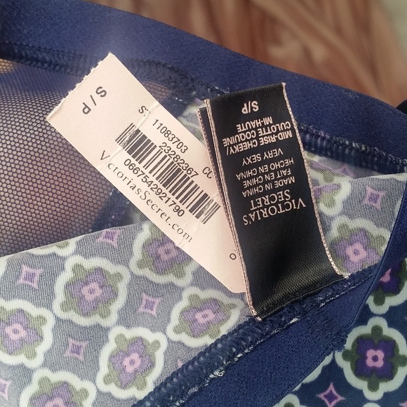 Victoria's Secret Bohemian Matching Lingerie Set - Picture 4 of 5